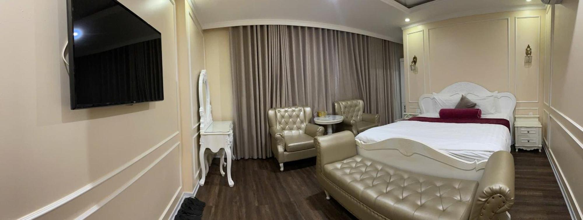 Khai Hung Hotel Binh Chanh โฮจิมินห์ซิตี้ ภายนอก รูปภาพ